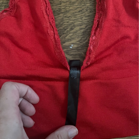 Cropped red tank top from urban outfitters size large - Picture 2 of 4